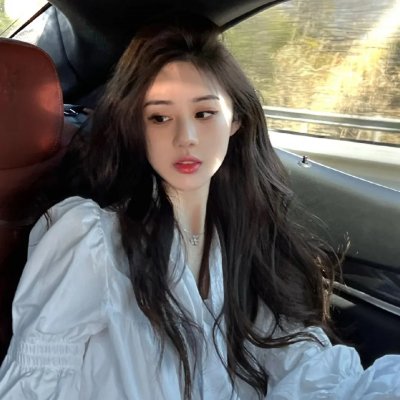 直播间实拍：制片人片场意外受伤，导演当场摔剧本